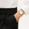 30-mm-Armbanduhr mit zweifarbigen Gliedern 30-mm-Armbanduhr mit zweifarbigen Gliedern