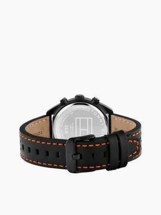 40-mm-Chronographenuhr mit Lederarmband 40-mm-Chronographenuhr mit Lederarmband