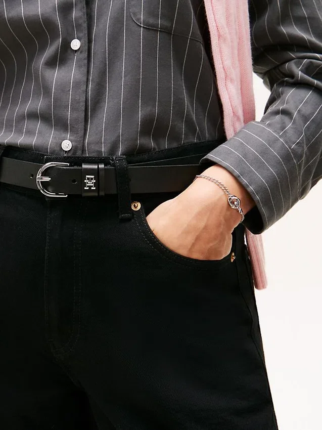 Armband mit Kette und nautischem Knoten Armband mit Kette und nautischem Knoten