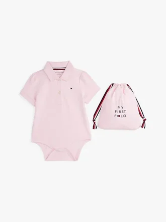 Babys-Polo-Strampler und Geschenktüte