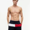 Badehose mit Flaggenlogo, 7″