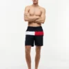 Badehose mit Flaggenlogo, 7″