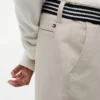 Baggy-Stretch-Chino-Shorts mit Gürtel für Kinder Baggy-Stretch-Chino-Shorts mit Gürtel für Kinder