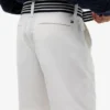 Baggy-Stretch-Chino-Shorts mit Gürtel für Kinder Baggy-Stretch-Chino-Shorts mit Gürtel für Kinder