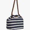 Bucket Bag mit Schriftzug-Monogramm und bretonischen Streifen Bucket Bag mit Schriftzug-Monogramm und bretonischen Streifen
