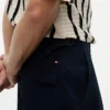 Cargo-Shorts aus Stretch-Twill mit lockerer Passform Cargo-Shorts aus Stretch-Twill mit lockerer Passform