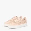 Court-Sneaker aus genarbtem Leder Court-Sneaker aus genarbtem Leder