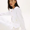 Denim-Damenjacke mit goldenen Knöpfen