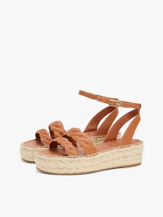 Espadrille mit gedrehten Lederriemen und Plateausohle Espadrille mit gedrehten Lederriemen und Plateausohle