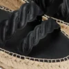 Espadrille mit gedrehten Lederriemen und Plateausohle Espadrille mit gedrehten Lederriemen und Plateausohle