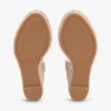 Espadrille-Sandale mit Keilabsatz aus Raffia Espadrille-Sandale mit Keilabsatz aus Raffia