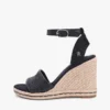 Espadrille-Sandale mit Keilabsatz aus Raffia