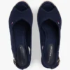 Espadrille-Sandale mit Keilabsatz und Fersenriemen Espadrille-Sandale mit Keilabsatz und Fersenriemen