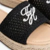 Espadrille-Sandale mit Schriftzug-Monogramm