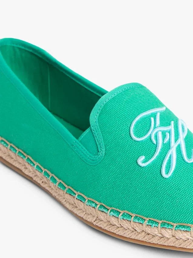 Espadrilles aus Canvas mit Schriftzug-Monogramm Espadrilles aus Canvas mit Schriftzug-Monogramm