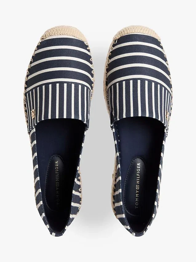 Espadrilles mit Streifenmuster und Plateausohle Espadrilles mit Streifenmuster und Plateausohle