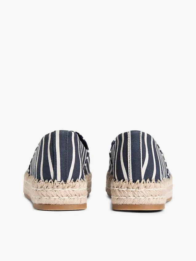 Espadrilles mit Streifenmuster und Plateausohle Espadrilles mit Streifenmuster und Plateausohle