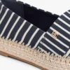 Espadrilles mit Streifenmuster und Plateausohle Espadrilles mit Streifenmuster und Plateausohle