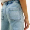 Flare-Jeans für Kinder mit aufgesetzten Taschen