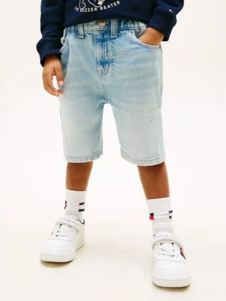 Gerade geschnittene Jeansshorts für Kinder Gerade geschnittene Jeansshorts für Kinder