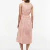 Gerafftes Gingham-Seersucker-Midi-Kleid Gerafftes Gingham-Seersucker-Midi-Kleid