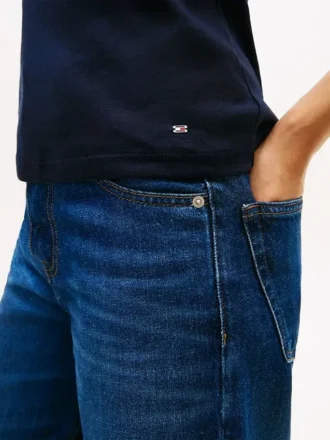Geripptes Tanktop mit V-Ausschnitt Geripptes Tanktop mit V-Ausschnitt