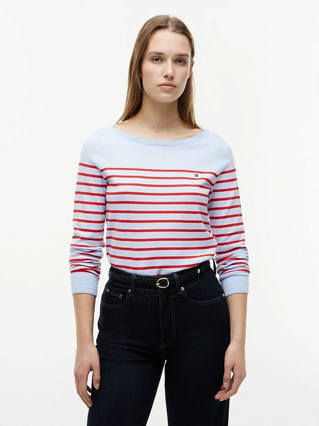 Gestreifter Pullover mit U-Boot-Ausschnitt Gestreifter Pullover mit U-Boot-Ausschnitt