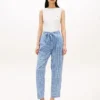 Gingham-Seersucker-Hose mit Gürtel und konischem Schnitt