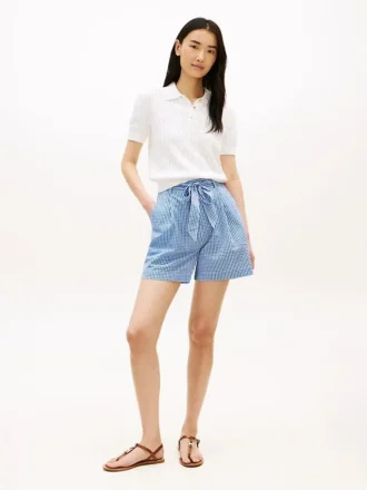 Gingham-Seersucker-Shorts mit Gürtel Gingham-Seersucker-Shorts mit Gürtel