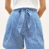 Gingham-Seersucker-Shorts mit Gürtel