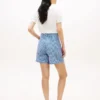 Gingham-Seersucker-Shorts mit Gürtel