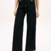 High-Rise-Stretch-Jeans mit weitem Bein
