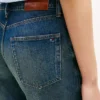 Jeans mit mittlerer Leibhöhe und geradem, lockerem Schnitt