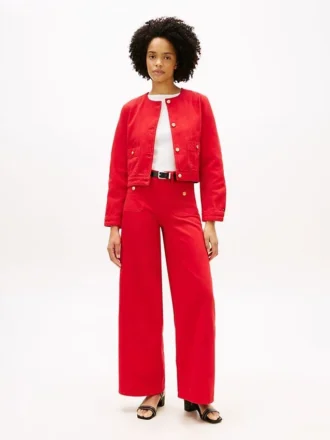 Jeans mit unversäubertem Saum, hoher Taille und weitem Bein