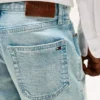 Kinder-Jeans in gebleichter Waschung mit geradem Schnitt Kinder-Jeans in gebleichter Waschung mit geradem Schnitt