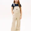 Kinder-Latzhose aus Stretch-Denim mit weitem Bein Kinder-Latzhose aus Stretch-Denim mit weitem Bein