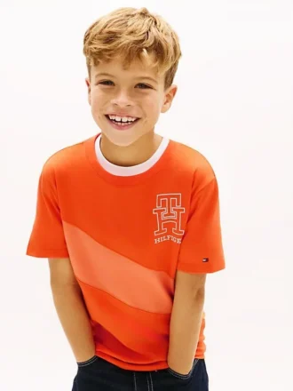 Kinder-T-Shirt mit Monogramm und Streifen Kinder-T-Shirt mit Monogramm und Streifen