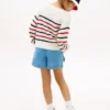 Kinderpullover mit maritimen Streifen
