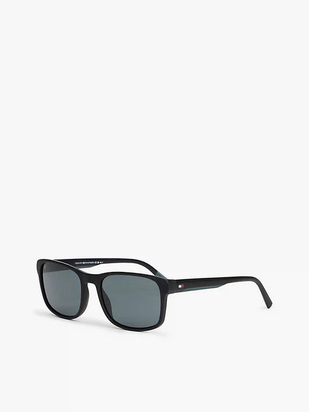 Klassische Sonnenbrille mit rechteckigem Rahmen Klassische Sonnenbrille mit rechteckigem Rahmen