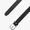 Leder-Gürtel mit Flaggen-Schlaufe Leder-Gürtel mit Flaggen-Schlaufe