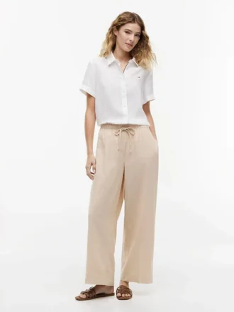 Leichte Pull-On-Hose aus Leinenmischung Leichte Pull-On-Hose aus Leinenmischung