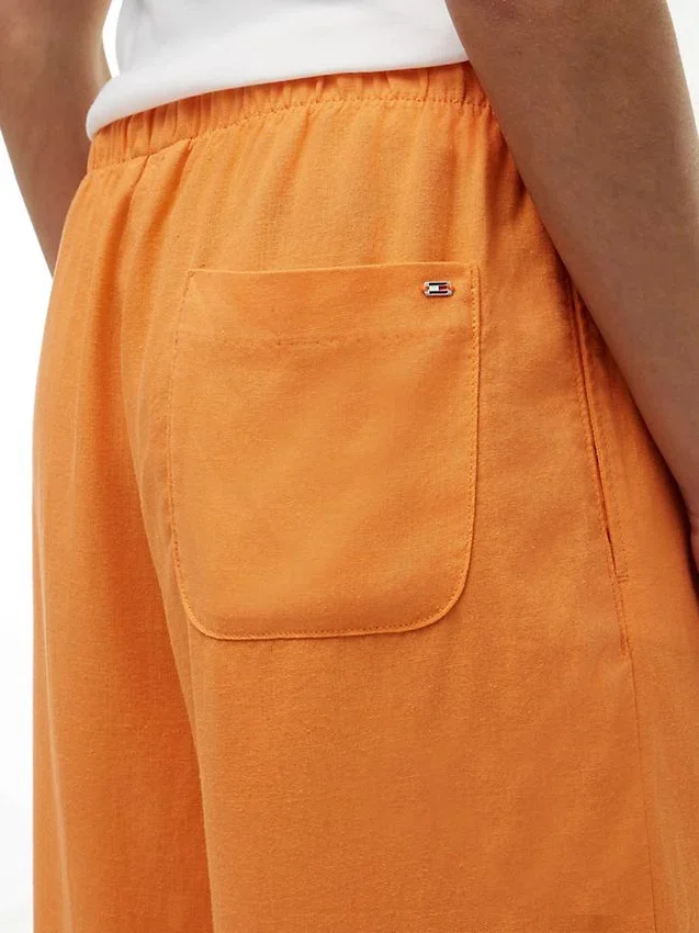 Leichte Pull-On-Hose aus Leinenmischung Leichte Pull-On-Hose aus Leinenmischung