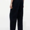 Leichte Pull-On-Hose aus Leinenmischung Leichte Pull-On-Hose aus Leinenmischung