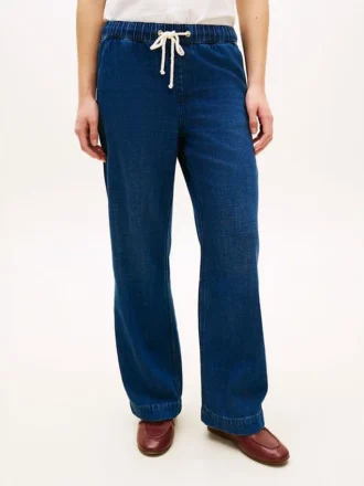 Leichte Pull-On-Jeans mit weitem Bein