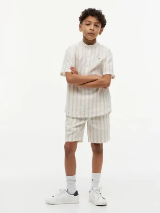 Lässige gestreifte Leinen-Mischung-Shorts für Kinder Lässige gestreifte Leinen-Mischung-Shorts für Kinder