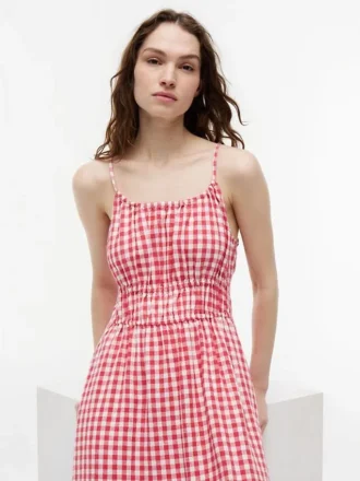 Midi-Kleid aus Leinenmischung mit Gingham-Muster und Raffungen Midi-Kleid aus Leinenmischung mit Gingham-Muster und Raffungen