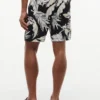 Regular Fit 7″ Shorts mit tropischem Print Regular Fit 7″ Shorts mit tropischem Print
