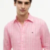 Regular Fit Gestreiftes Leinenhemd Regular Fit Gestreiftes Leinenhemd