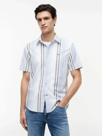 Regular Fit Gestreiftes Oxford-Hemd Regular Fit Gestreiftes Oxford-Hemd