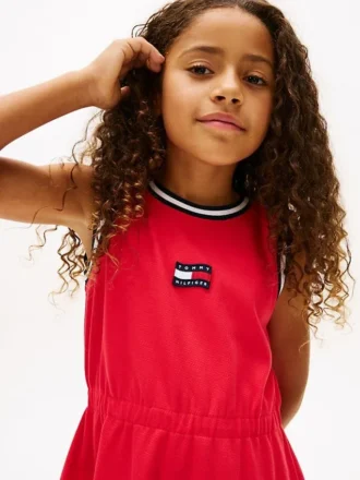 Ärmelloses Kleid für Kinder mit gewelltem Flaggenlogo